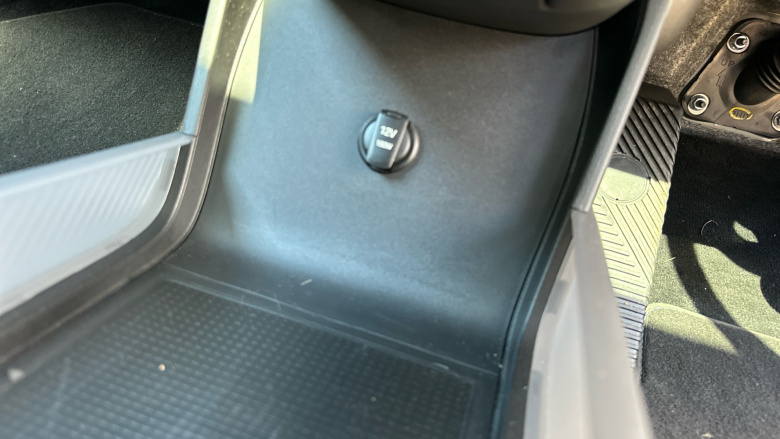 Hyundai IONIQ 6 239kW Ultimate 77kWh 4dr AWD Auto Electric Saloon